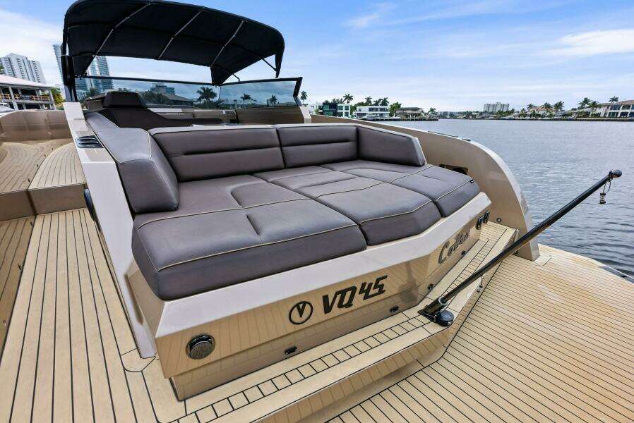 COBRA 45ft Vanquish Yachts Yacht For Sale