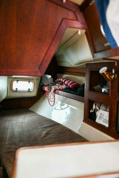 Miss Daisy 32ft Ericson Yacht For Sale