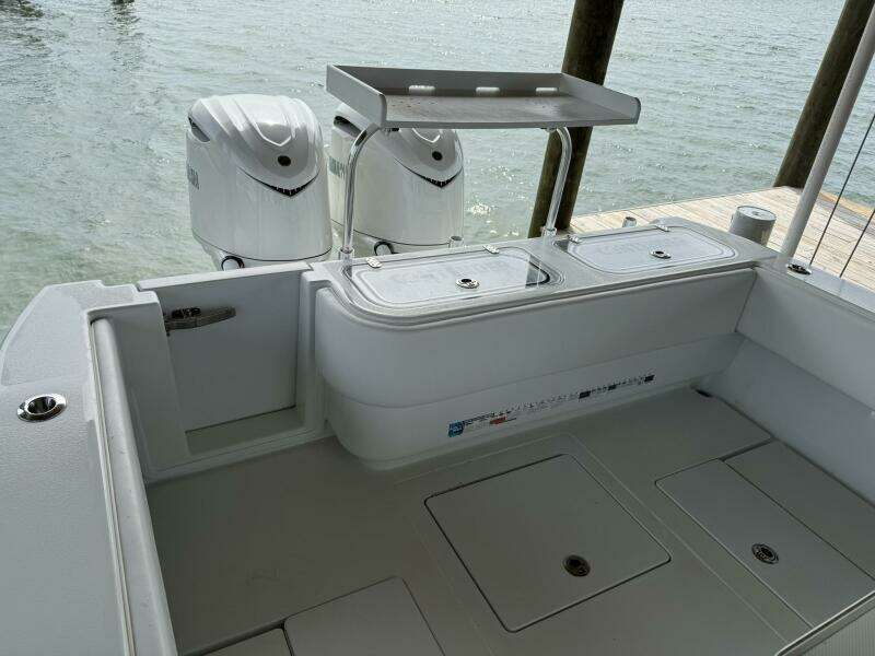 32ft Contender Yacht For Sale