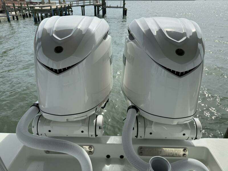 32ft Contender Yacht For Sale