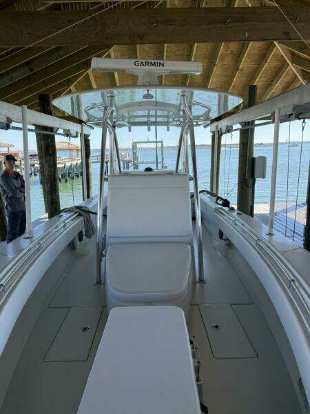 32ft Contender Yacht For Sale