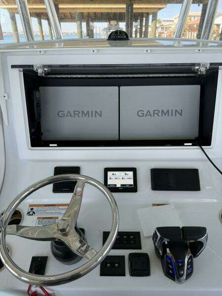 32ft Contender Yacht For Sale