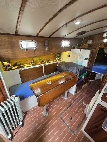 Unforgettable 32ft Ted Brewer Yacht For Sale