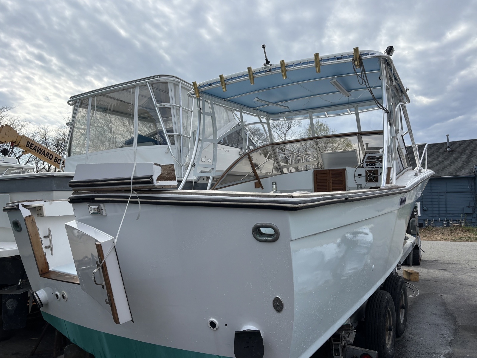 28ft Topaz Yacht For Sale