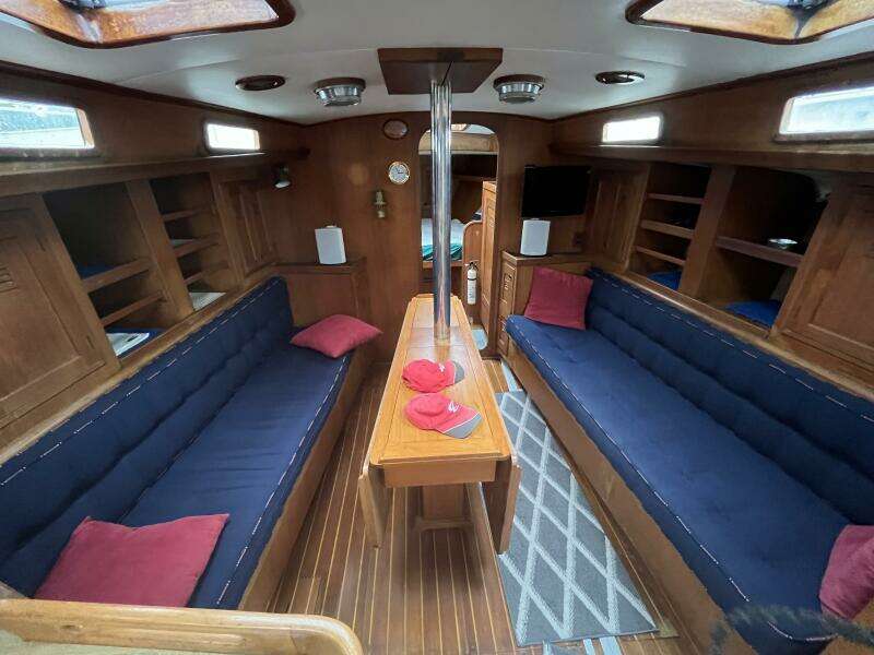 OUTRAGEOUS 41ft Cheoy Lee Yacht For Sale