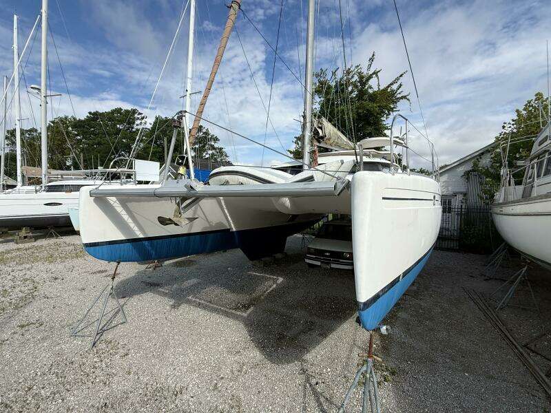 SANDY K 42ft Fountaine Pajot Yacht For Sale