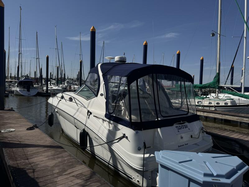 2004 Sea Ray 320 Sundancer