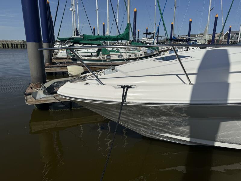 2004 Sea Ray 320 Sundancer