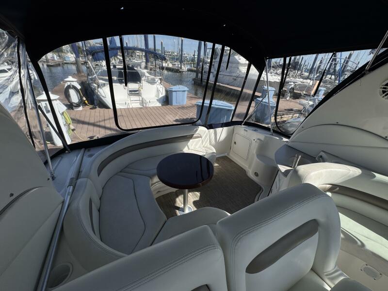 2004 Sea Ray 320 Sundancer