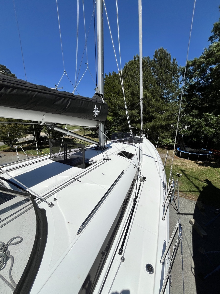 44ft Jeanneau Yacht For Sale