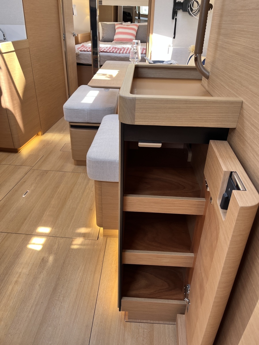 44ft Jeanneau Yacht For Sale