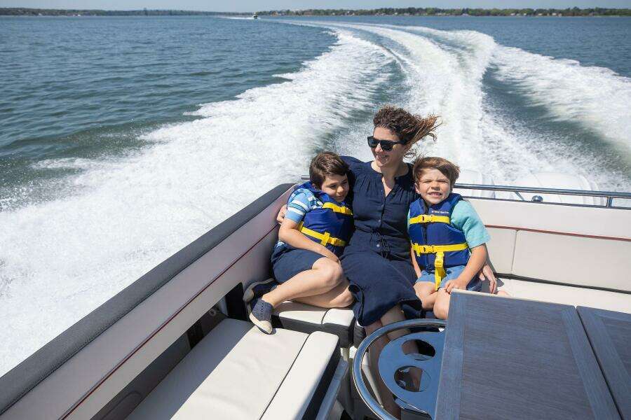 35ft Jeanneau Yacht For Sale
