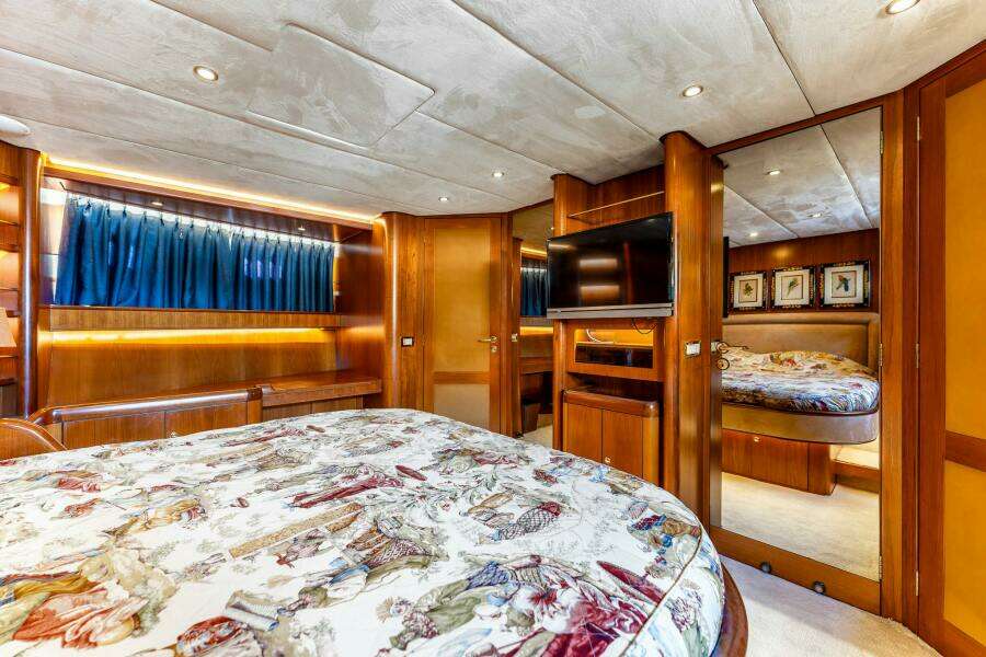 YOSMA 71ft Hakvoort Yacht For Sale