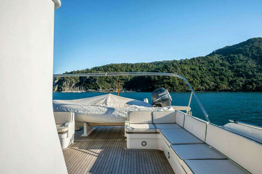 YOSMA 71ft Hakvoort Yacht For Sale