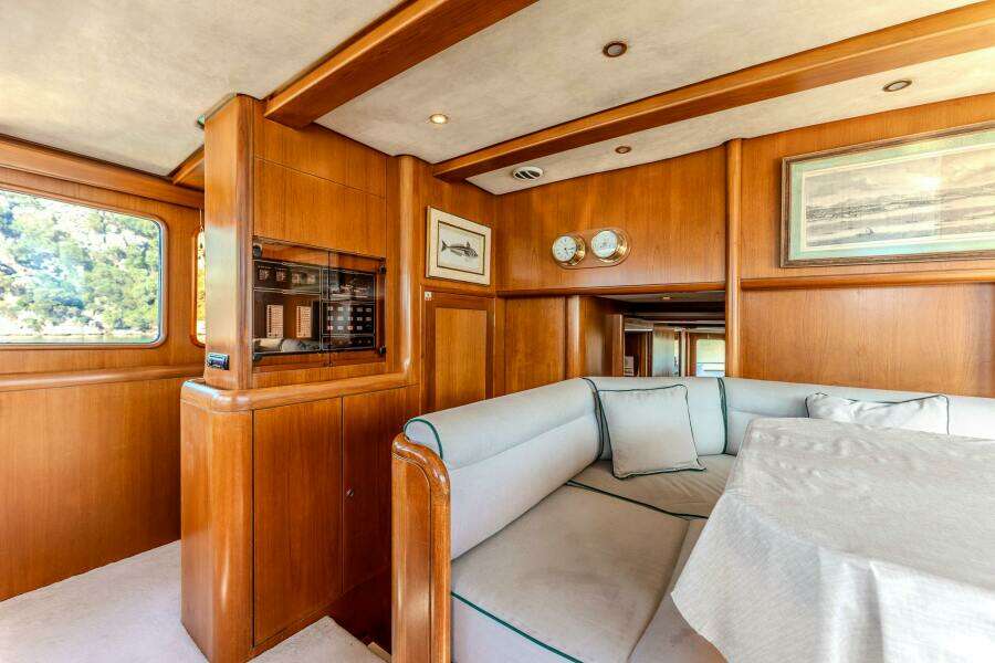 YOSMA 71ft Hakvoort Yacht For Sale