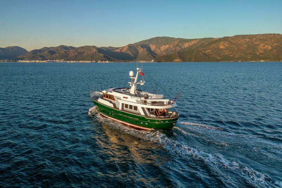 YOSMA 71ft Hakvoort Yacht For Sale