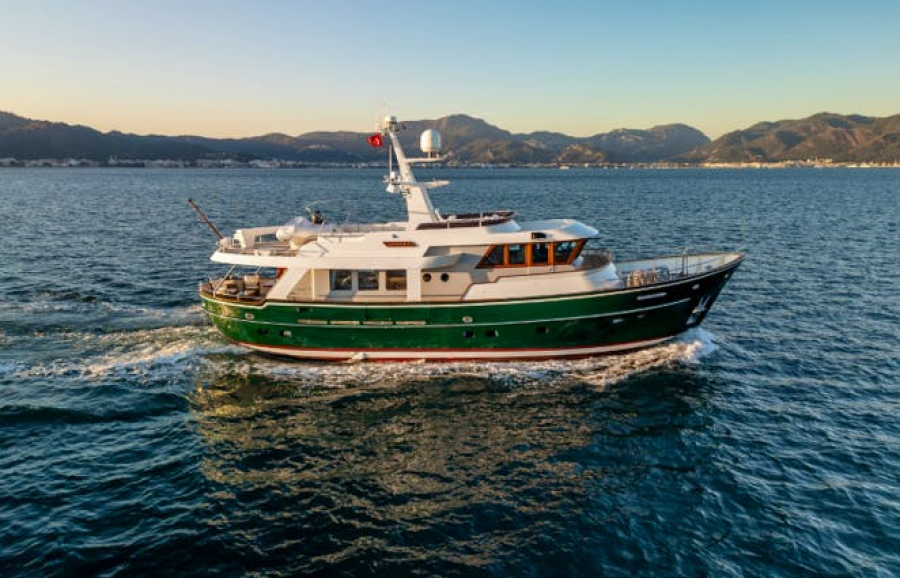 YOSMA 71ft Hakvoort Yacht For Sale