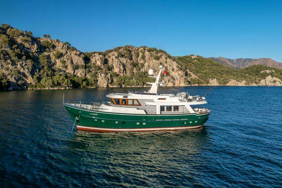 YOSMA 71ft Hakvoort Yacht For Sale