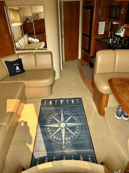 36ft Carver Yacht For Sale