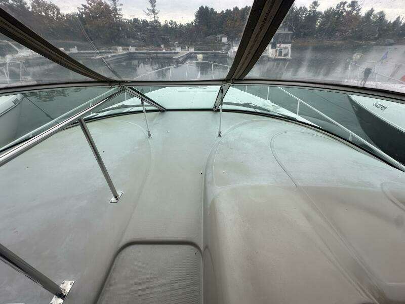 36ft Cruisers Yachts Yacht For Sale