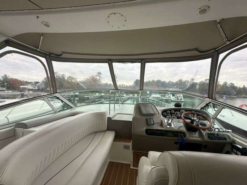 36ft Cruisers Yachts Yacht For Sale