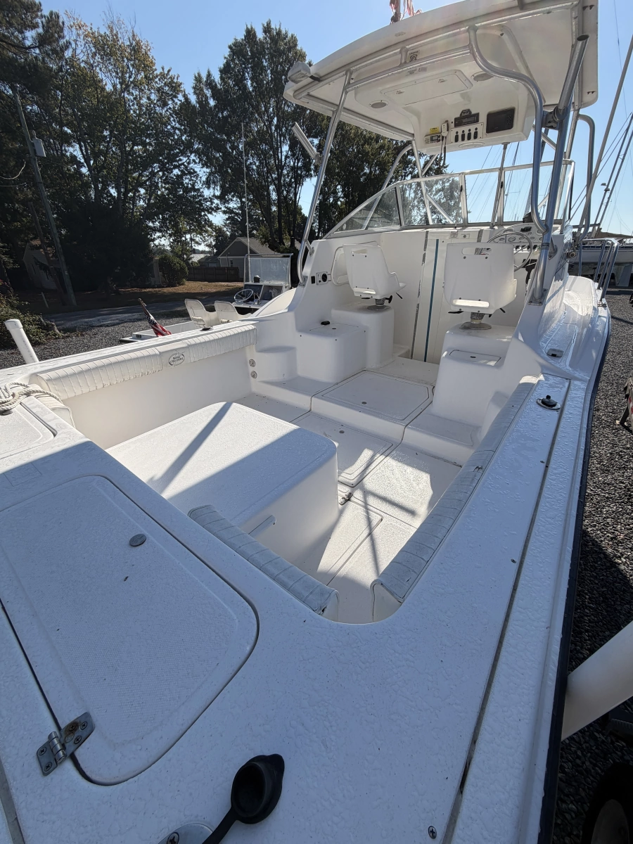 2005 Baha Cruisers 257 WAC