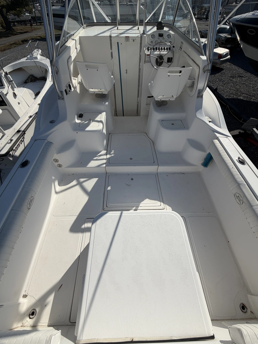 2005 Baha Cruisers 257 WAC