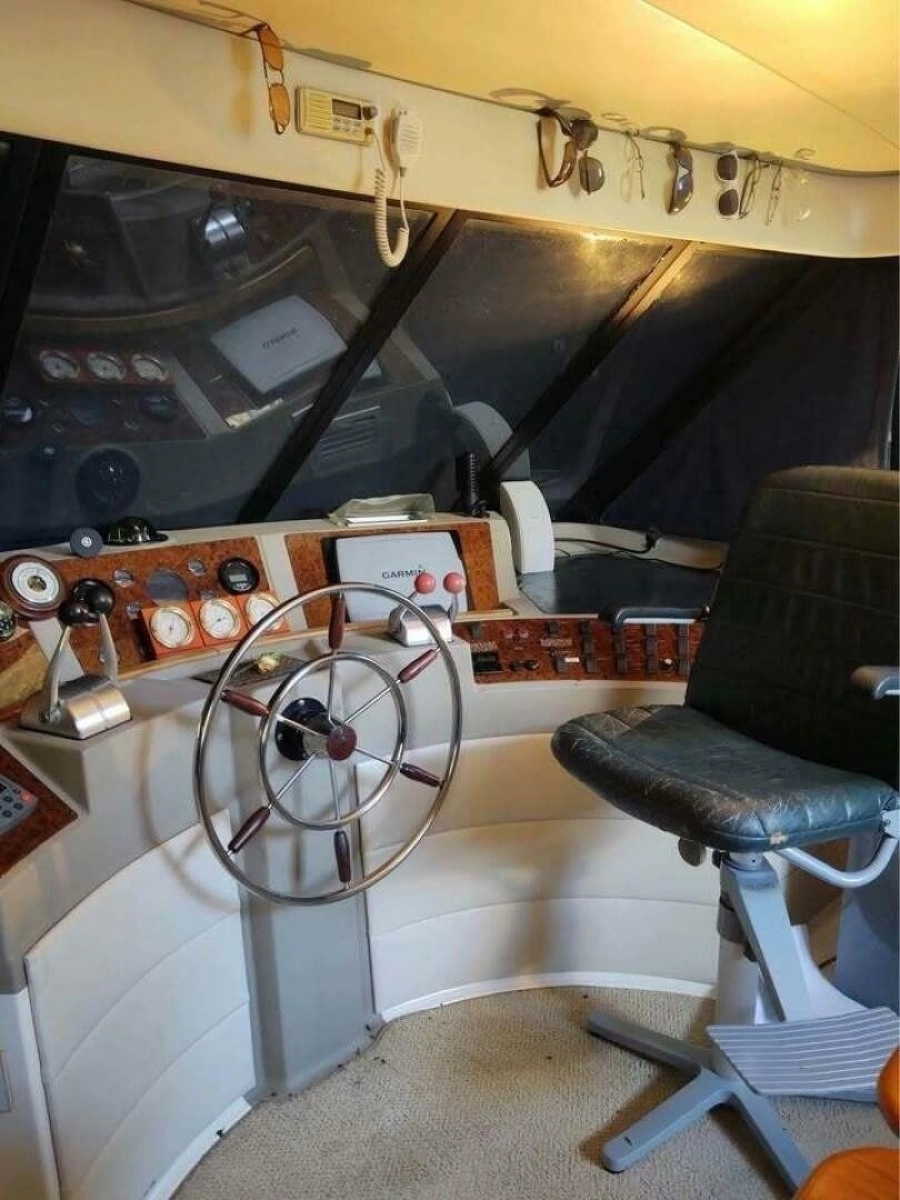 2000 Bayliner 4788 Pilot House Motoryacht