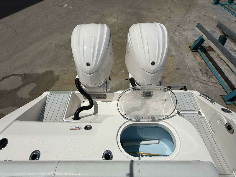 28ft Cobia Yacht For Sale
