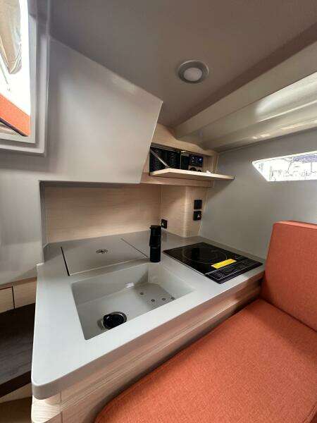 33ft Saffier Yacht For Sale