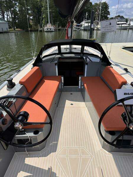 33ft Saffier Yacht For Sale
