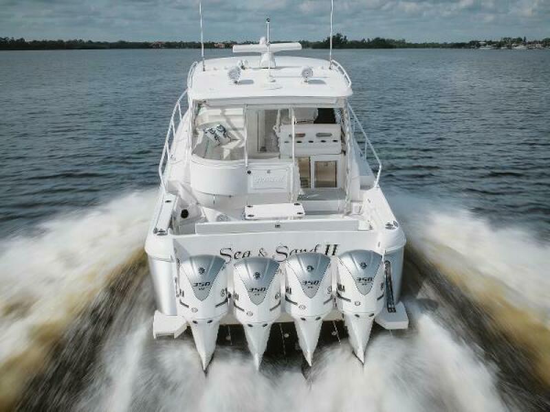 47' 2018 Intrepid 475 Sport Yacht