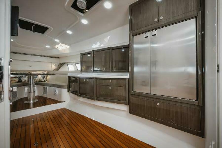 47' 2018 Intrepid 475 Sport Yacht