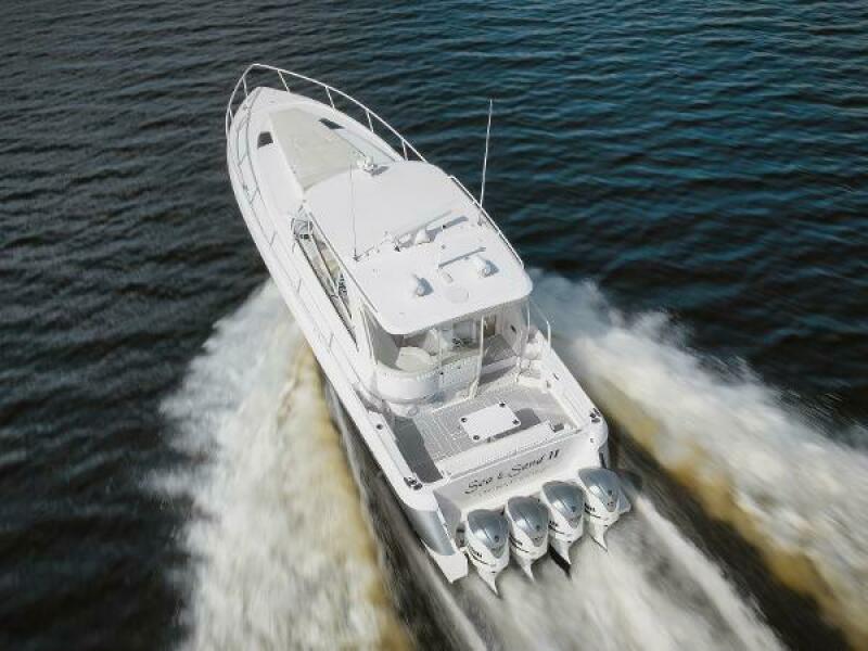 47' 2018 Intrepid 475 Sport Yacht