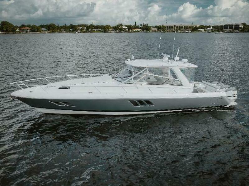 47' 2018 Intrepid 475 Sport Yacht
