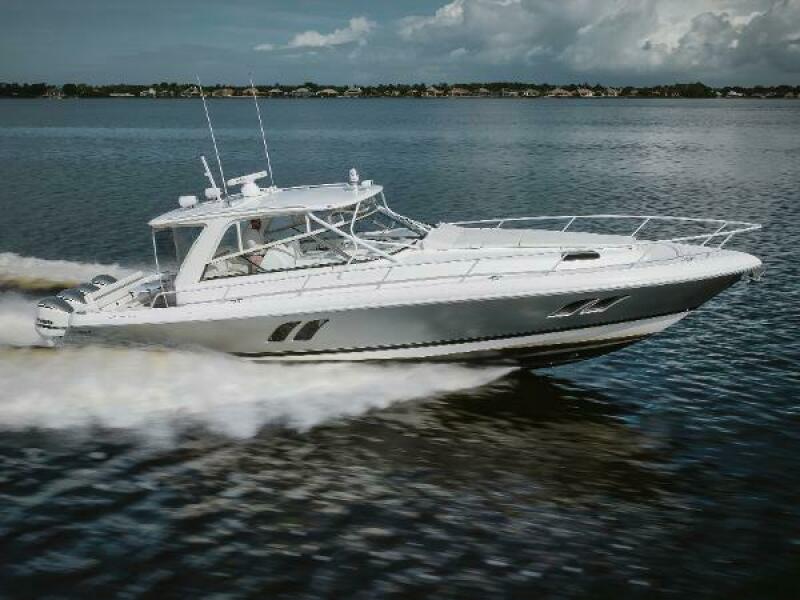47' 2018 Intrepid 475 Sport Yacht
