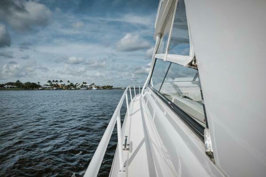 47' 2018 Intrepid 475 Sport Yacht