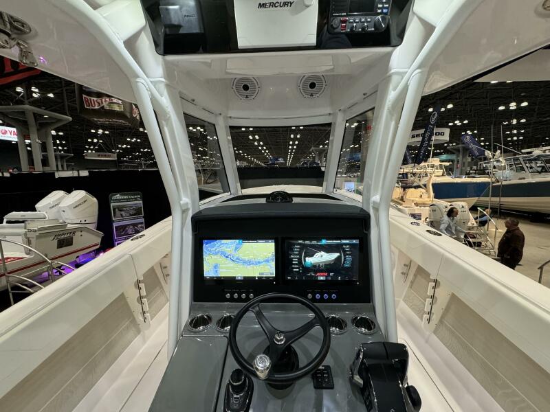 38' 2026 Jupiter 380 LS