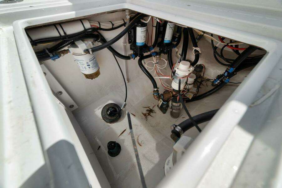 25ft Contender Yacht For Sale