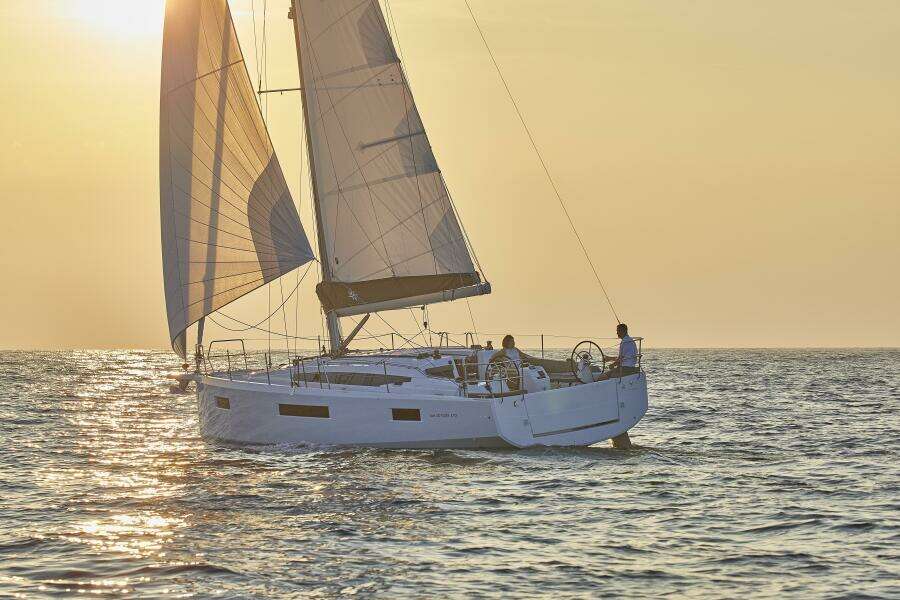 41ft Jeanneau Yacht For Sale