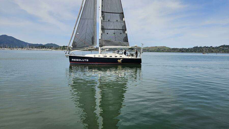 40ft Blue Jacket Yacht For Sale