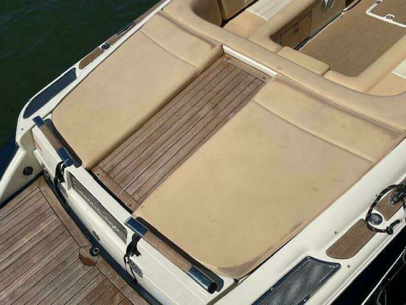 25ft Chris Craft Yacht For Sale
