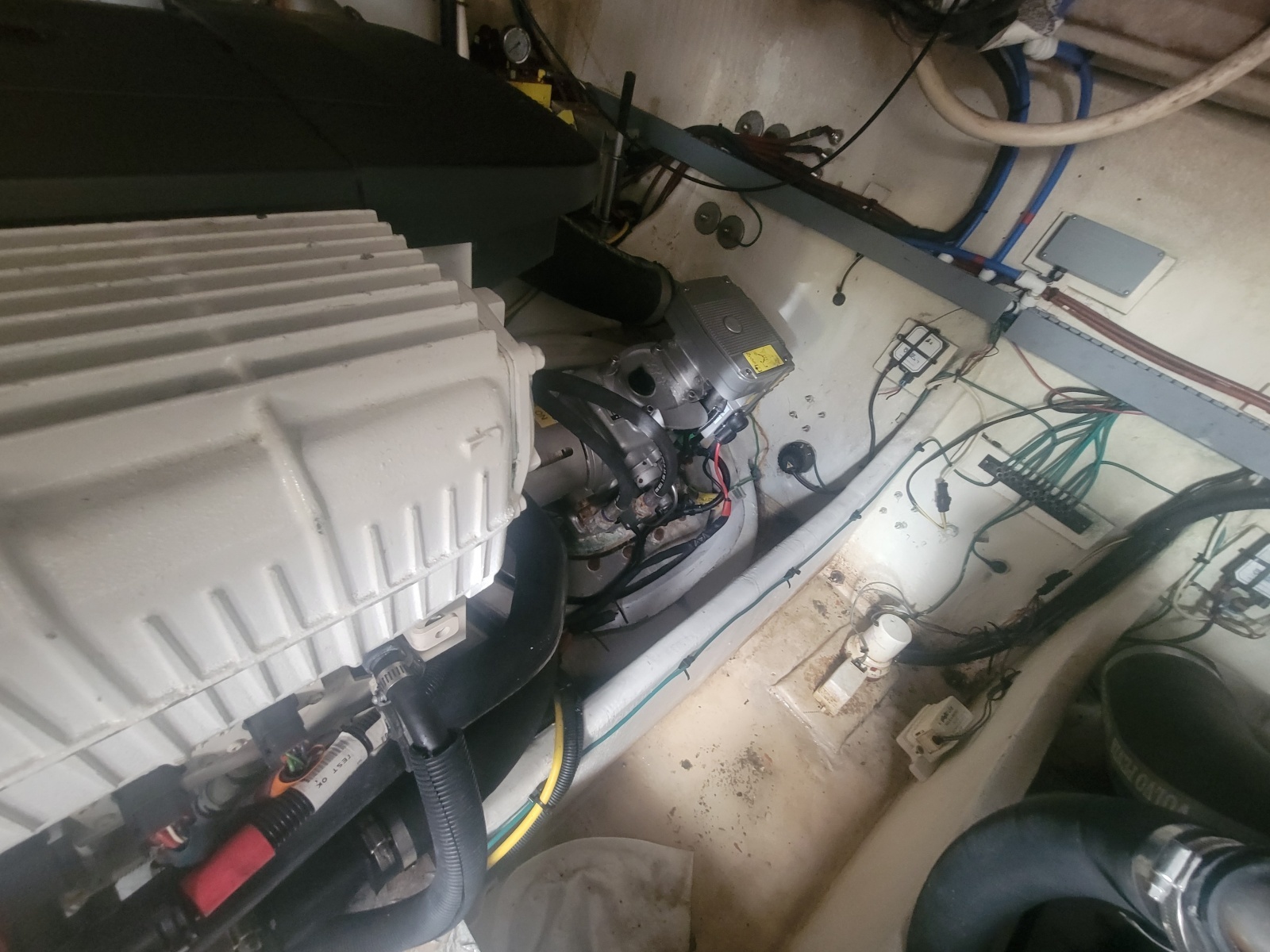 ISABELLA IV 43ft Four Winns Yacht For Sale