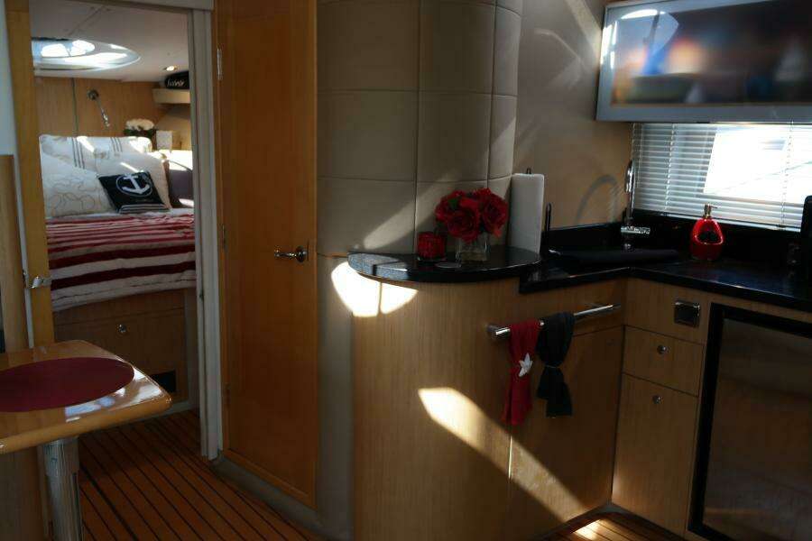 ISABELLA IV 43ft Four Winns Yacht For Sale