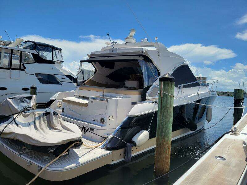 ISABELLA IV 43ft Four Winns Yacht For Sale