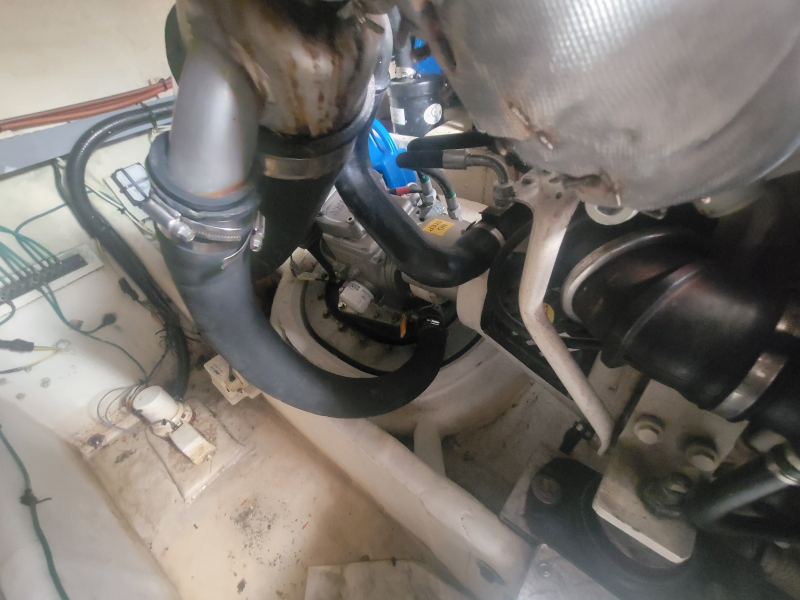 ISABELLA IV 43ft Four Winns Yacht For Sale