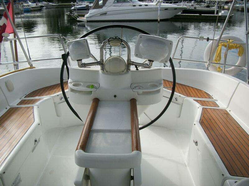 41ft Beneteau Yacht For Sale