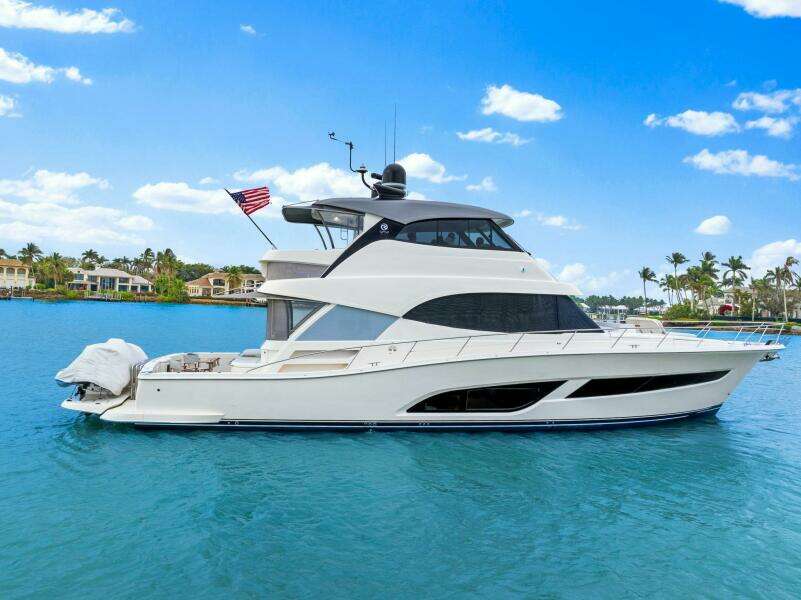 64ft Riviera Yacht For Sale