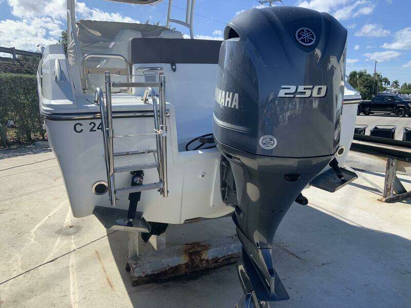 Lady Lily 24ft Jeanneau Yacht For Sale