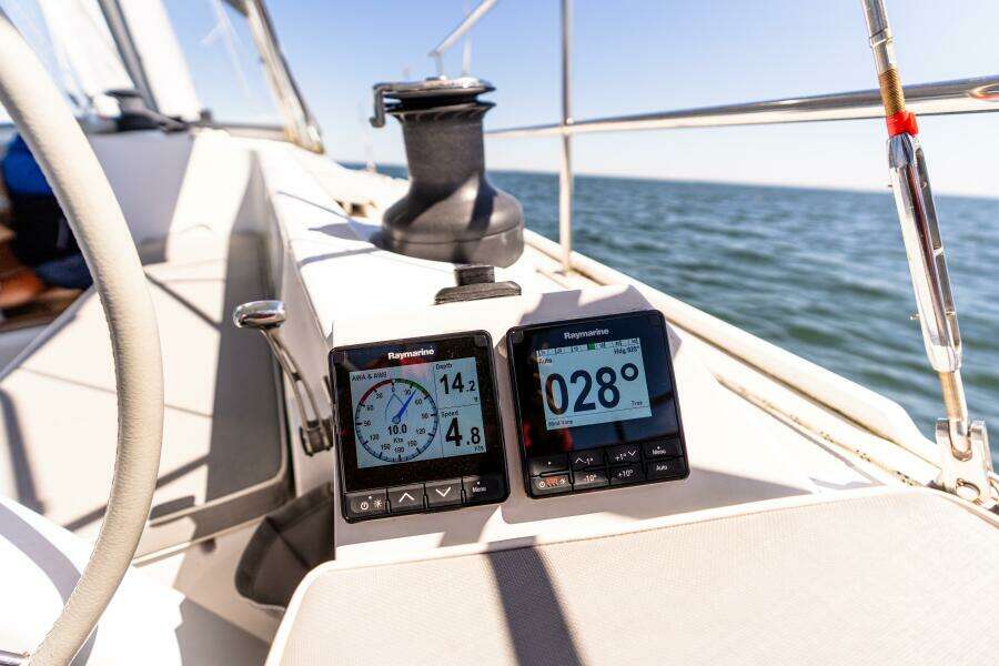 2023 Catalina 425